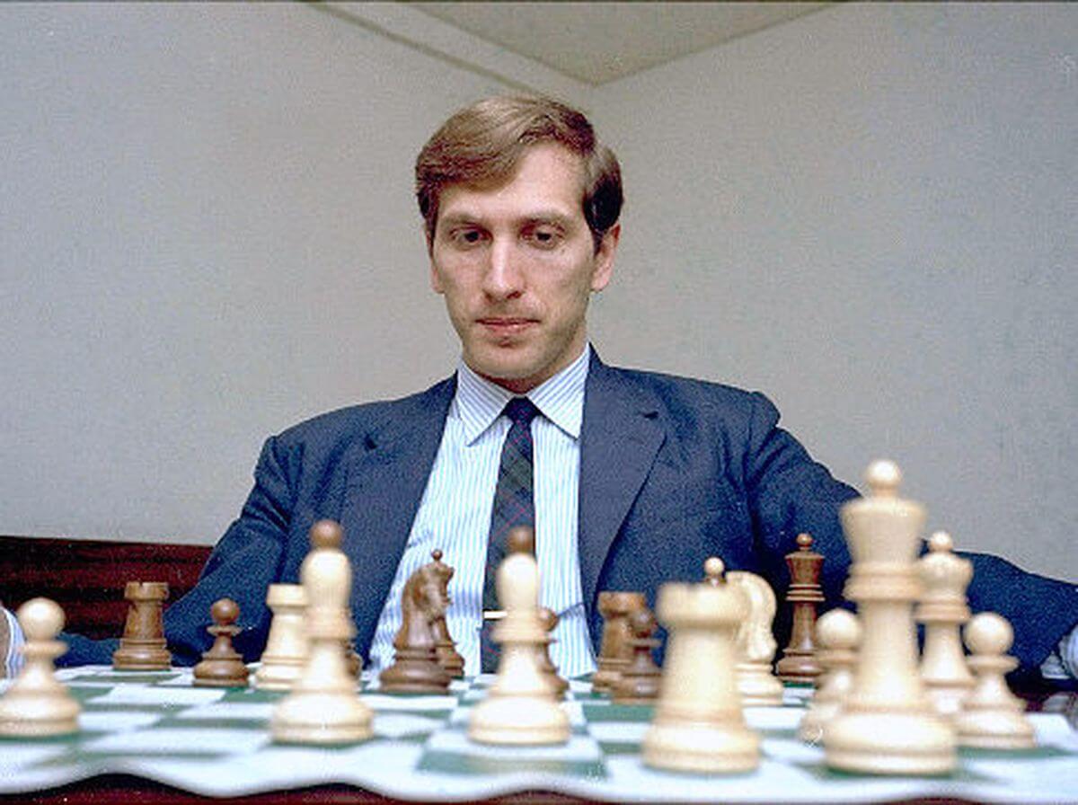 Chỉ số IQ của Bobby Fischer được đánh giá là khá cao