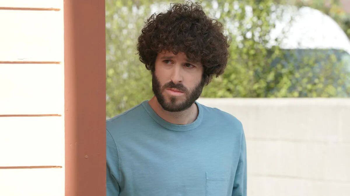 Ca sĩ, nhà sản xuất âm nhạc người Mỹ nổi tiếng Lil Dicky